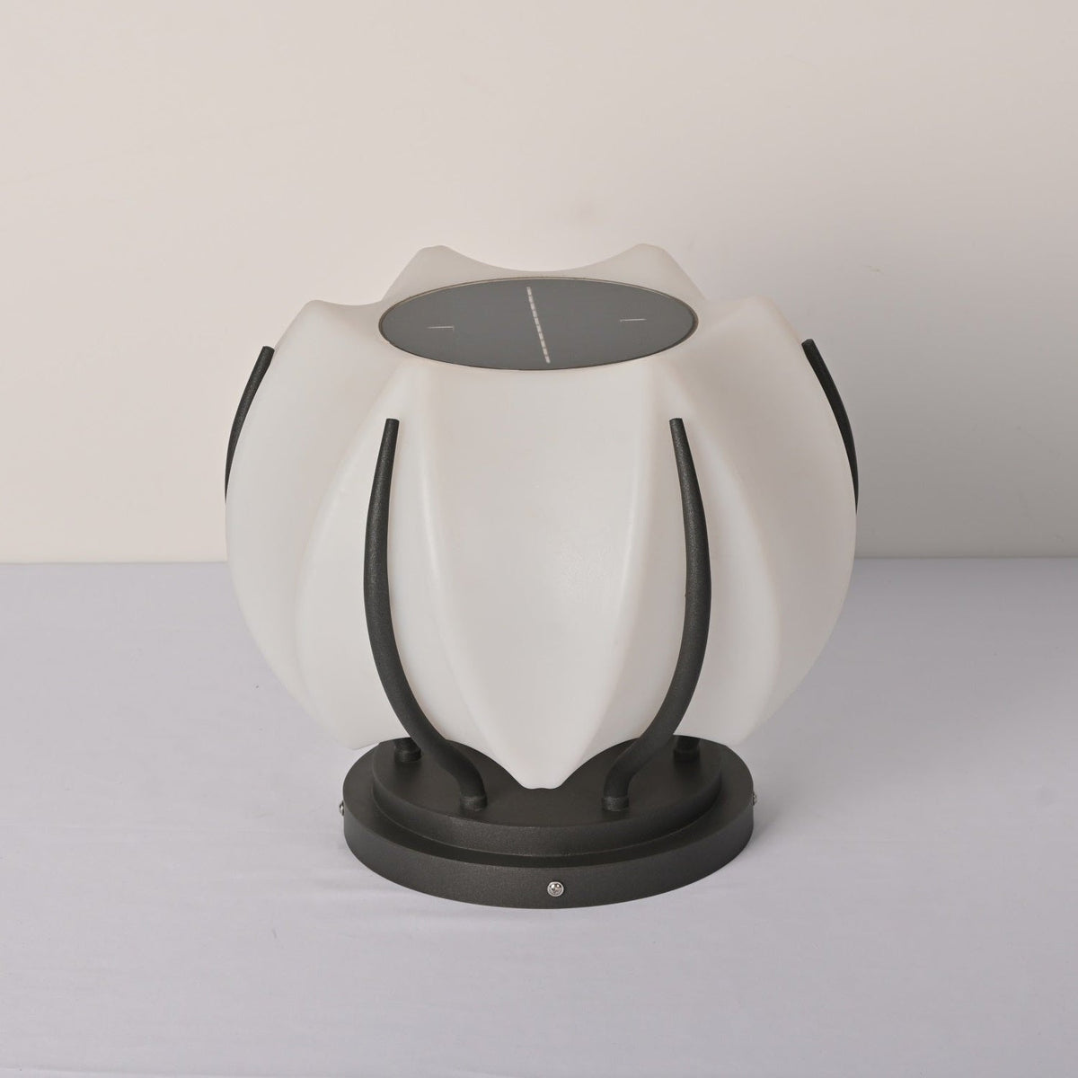Leon luminaria exterior minimalista