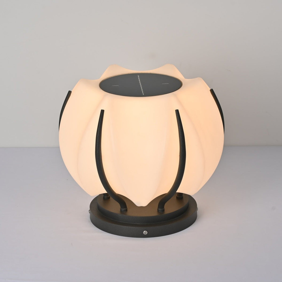 Leon luminaria exterior minimalista