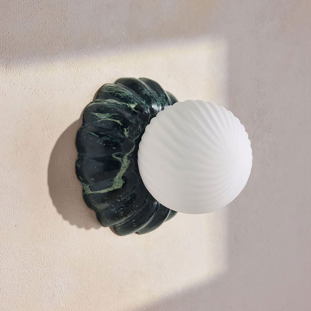 Cova aplique de pared