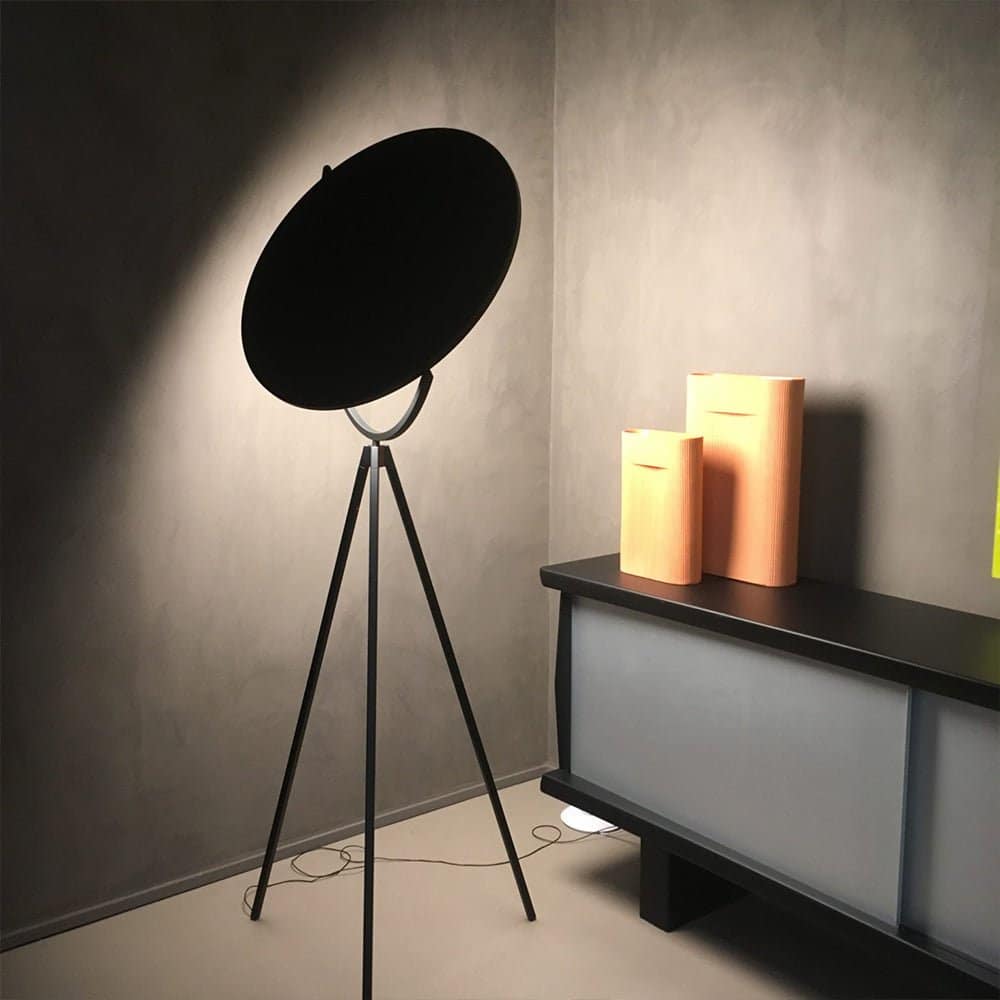 Sorisia lámpara de pie