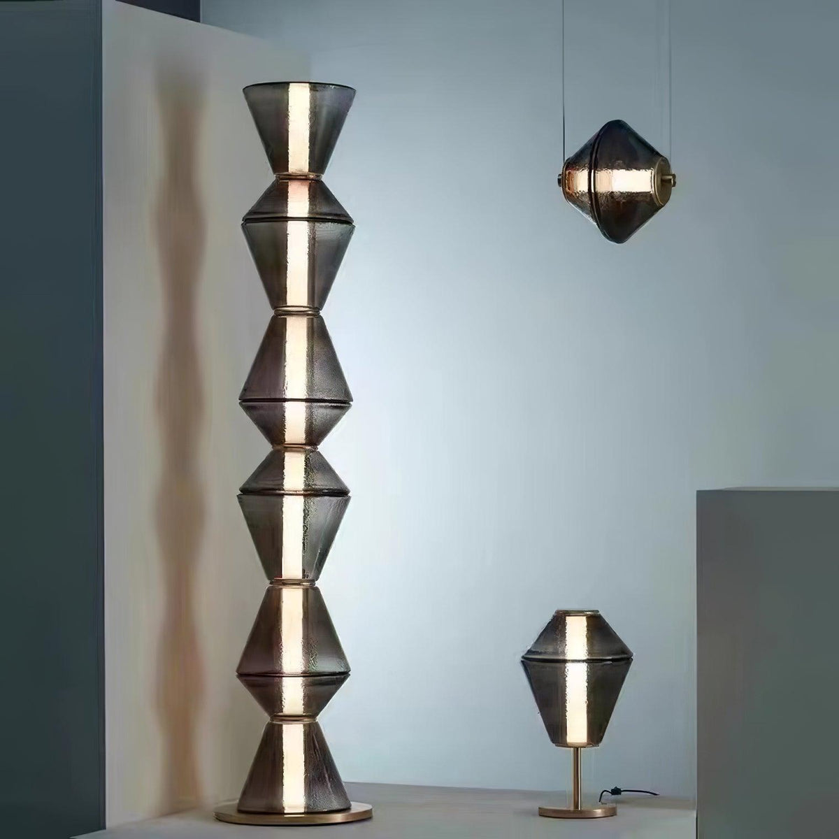 Noraiella lámpara de mesa moderna