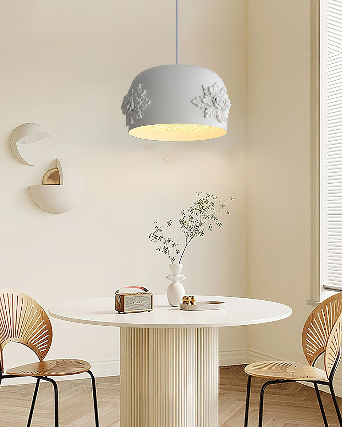 Solstice aplique de pared minimalista de resina