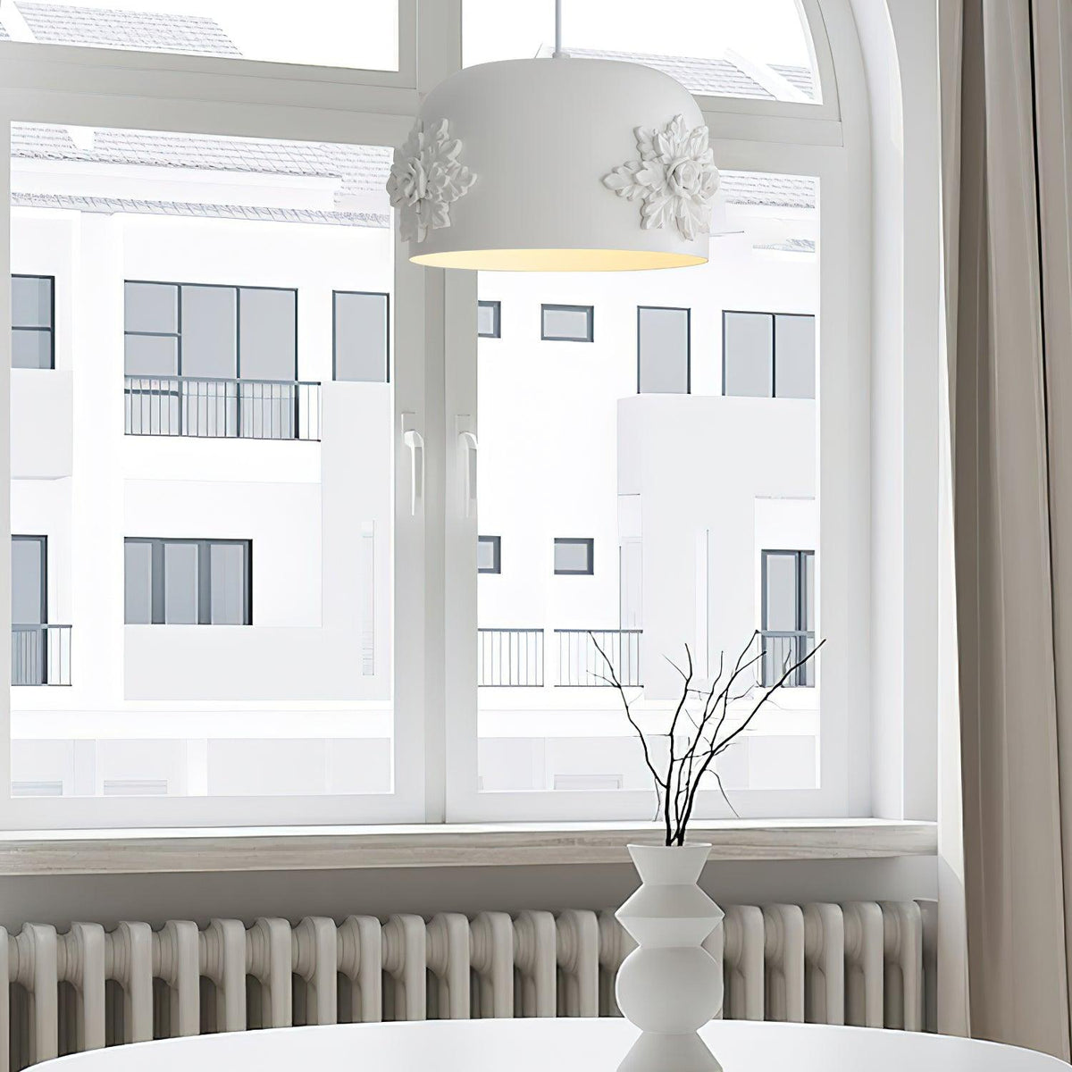 Solstice aplique de pared minimalista de resina