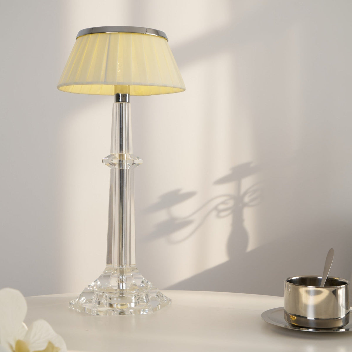 Haloza lámpara de mesa de lujo en tejido
