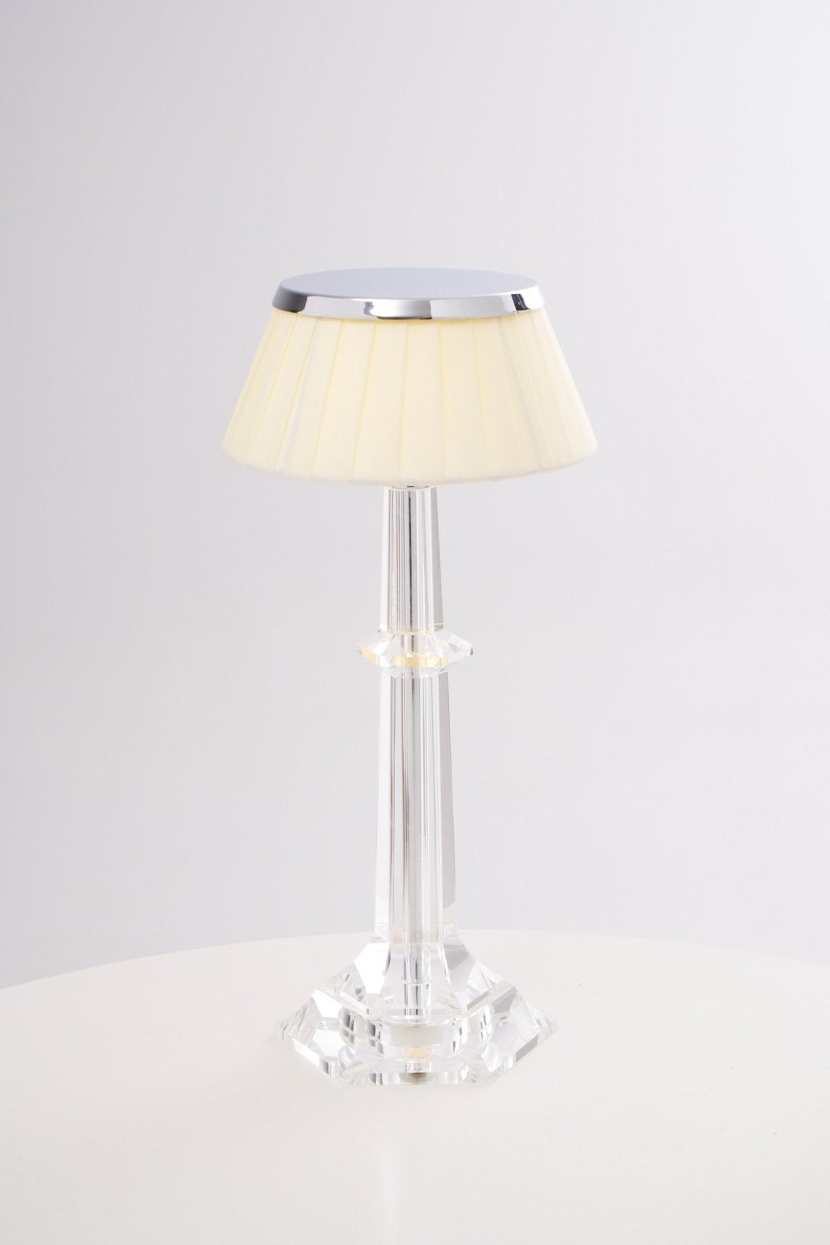 Haloza lámpara de mesa de lujo en tejido