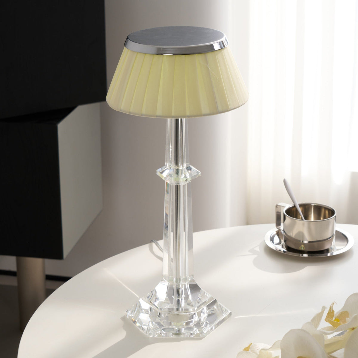 Haloza lámpara de mesa de lujo en tejido