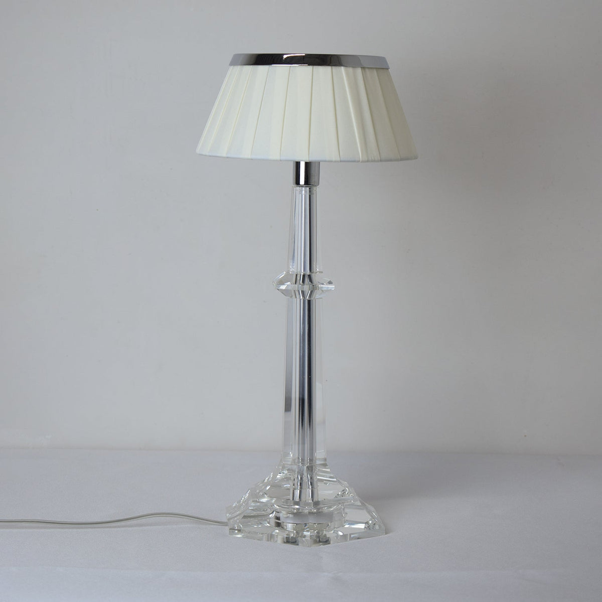 Haloza lámpara de mesa de lujo en tejido
