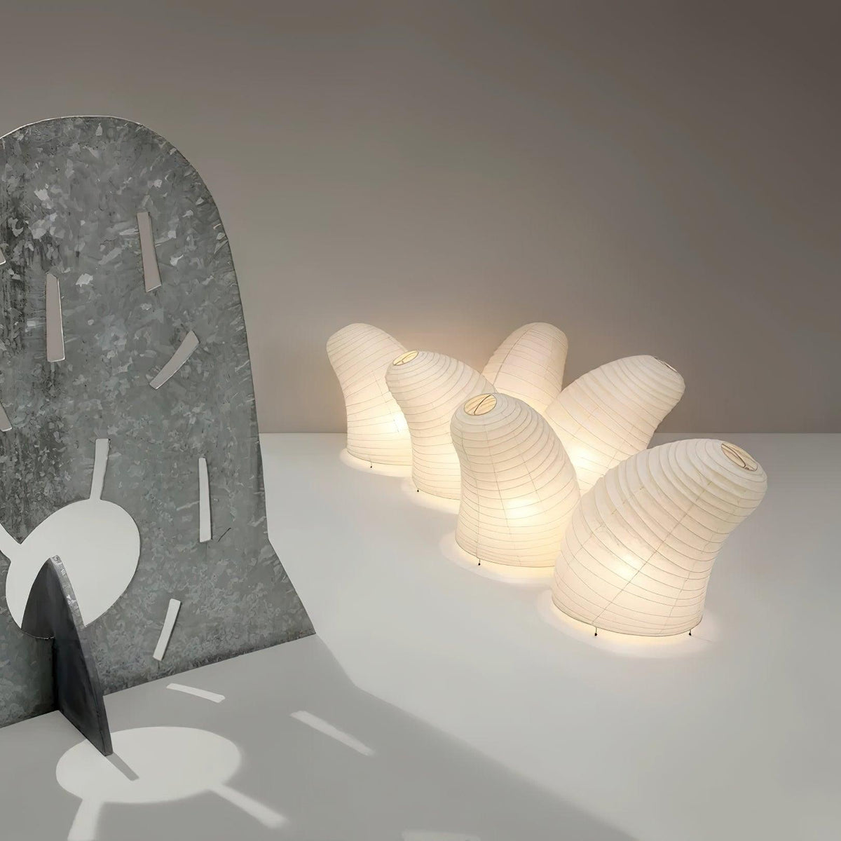 Tranquilux lámpara de mesa de papel inspirada en Japón