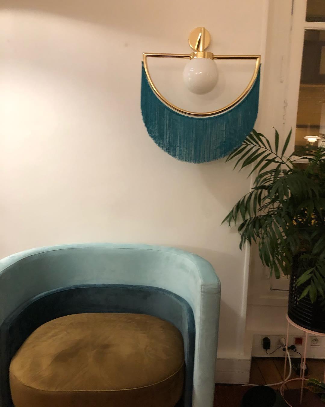 Wink aplique de pared con borlas