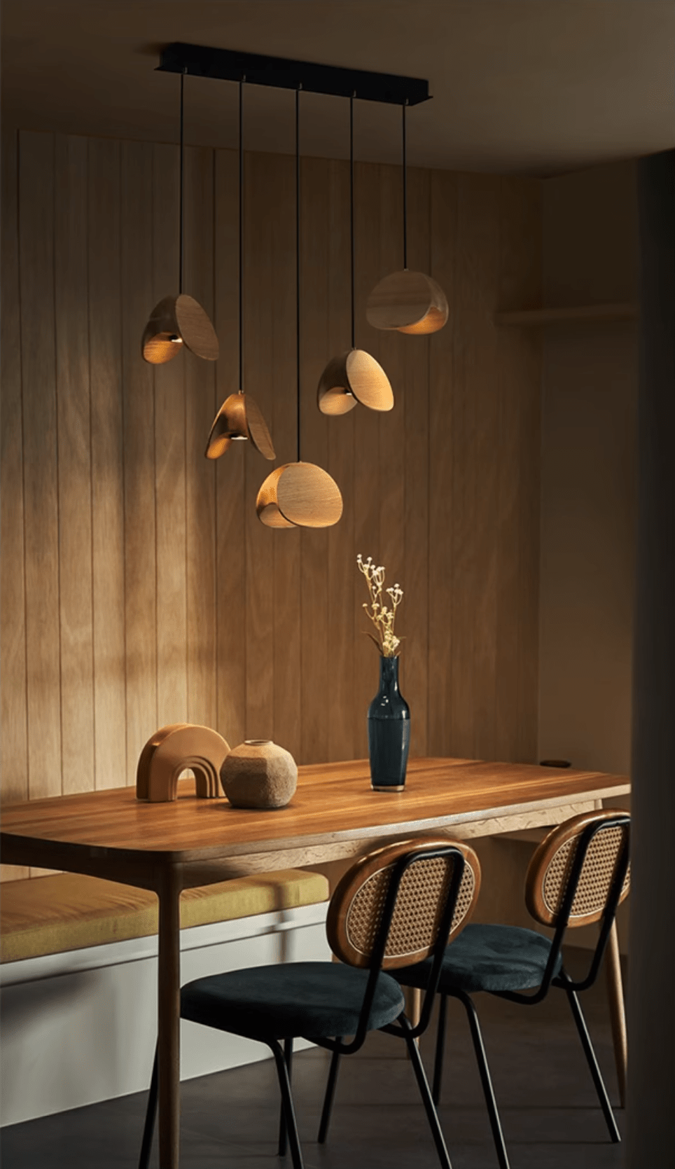 Tavro lámpara colgante minimalista de madera