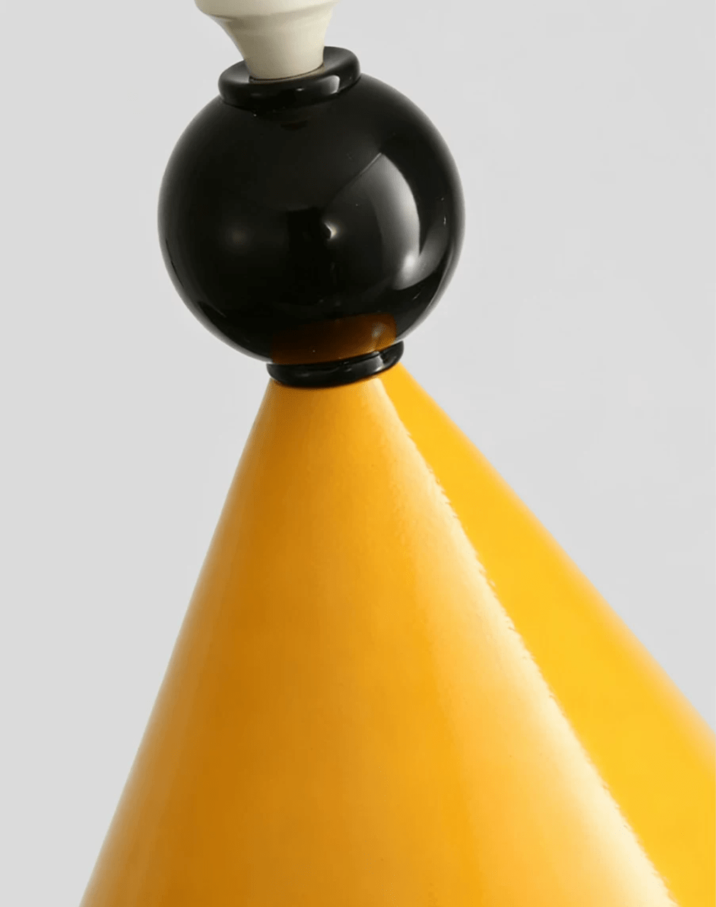 Postmodern lámpara colgante Mini Cone