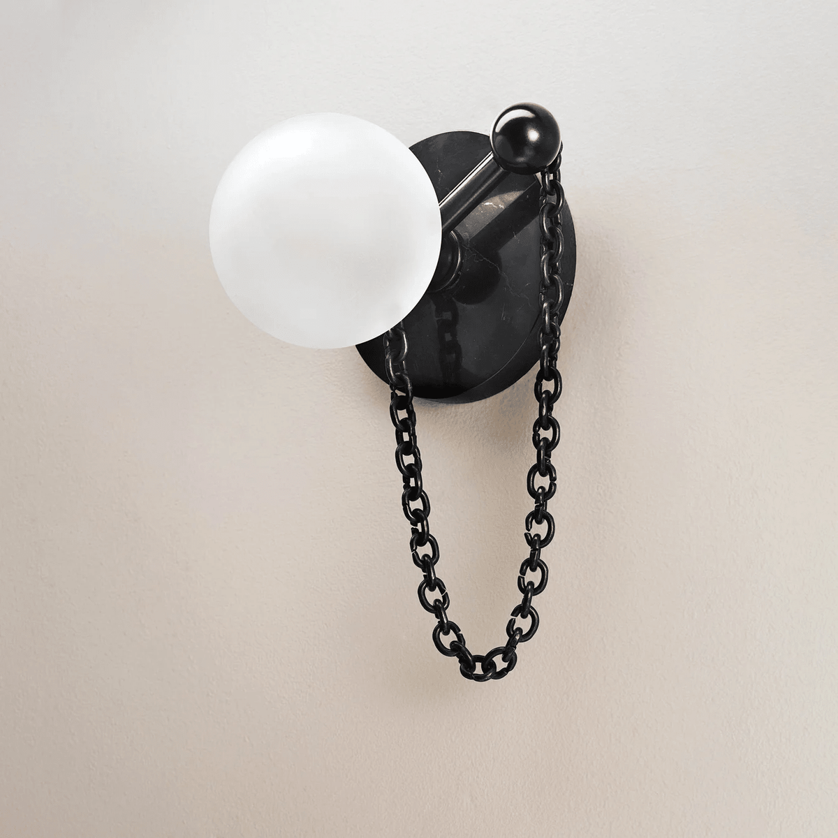 Petelise aplique de pared con esfera de mármol