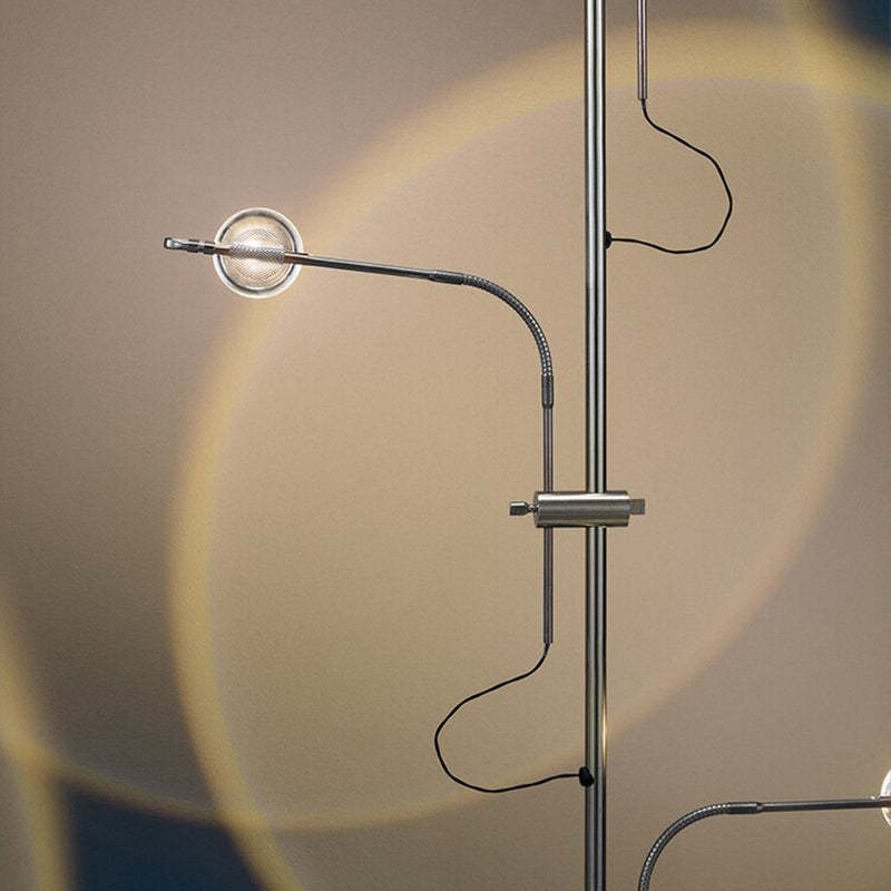 Mira Minimalista Moderna Lineal Metal LED Lámpara de Pie Negra