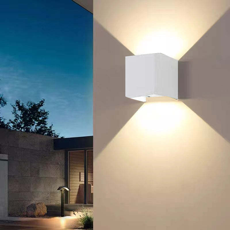 Ray Moderno Doble Foco Metal Aplique de Pared Exterior Negro/Blanco