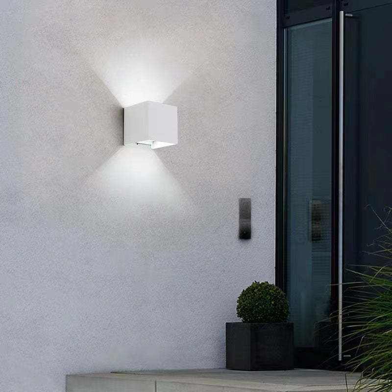 Ray Moderno Doble Foco Metal Aplique de Pared Exterior Negro/Blanco