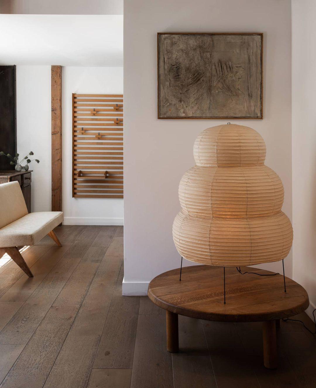Tranquilux lámpara de mesa de papel inspirada en Japón