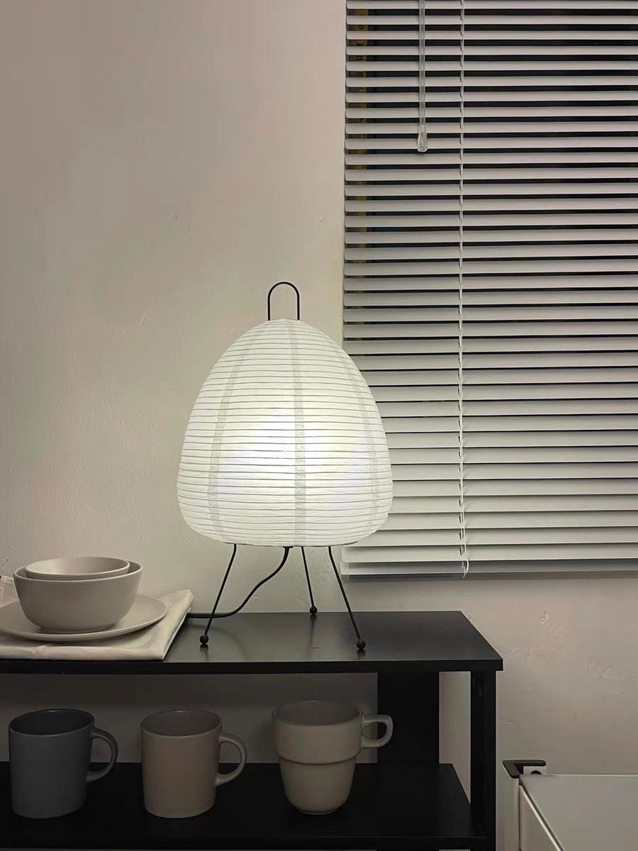 Tranquilux lámpara de mesa de papel inspirada en Japón
