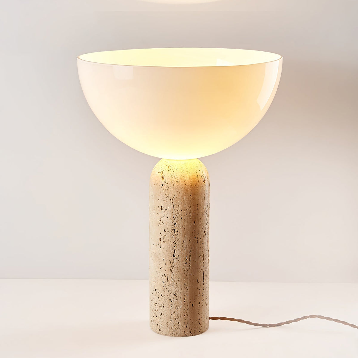 Tion travertino lámpara de mesa