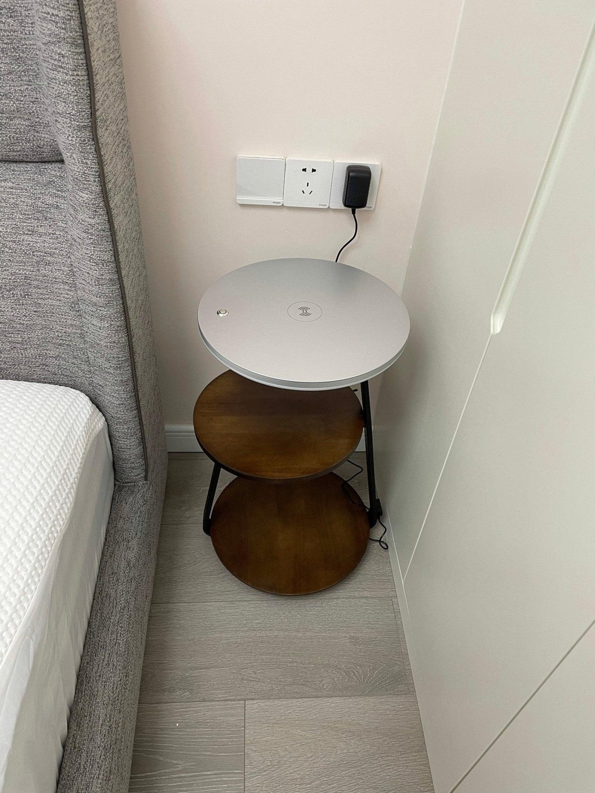 Mard lámpara de pie de madera contemporánea