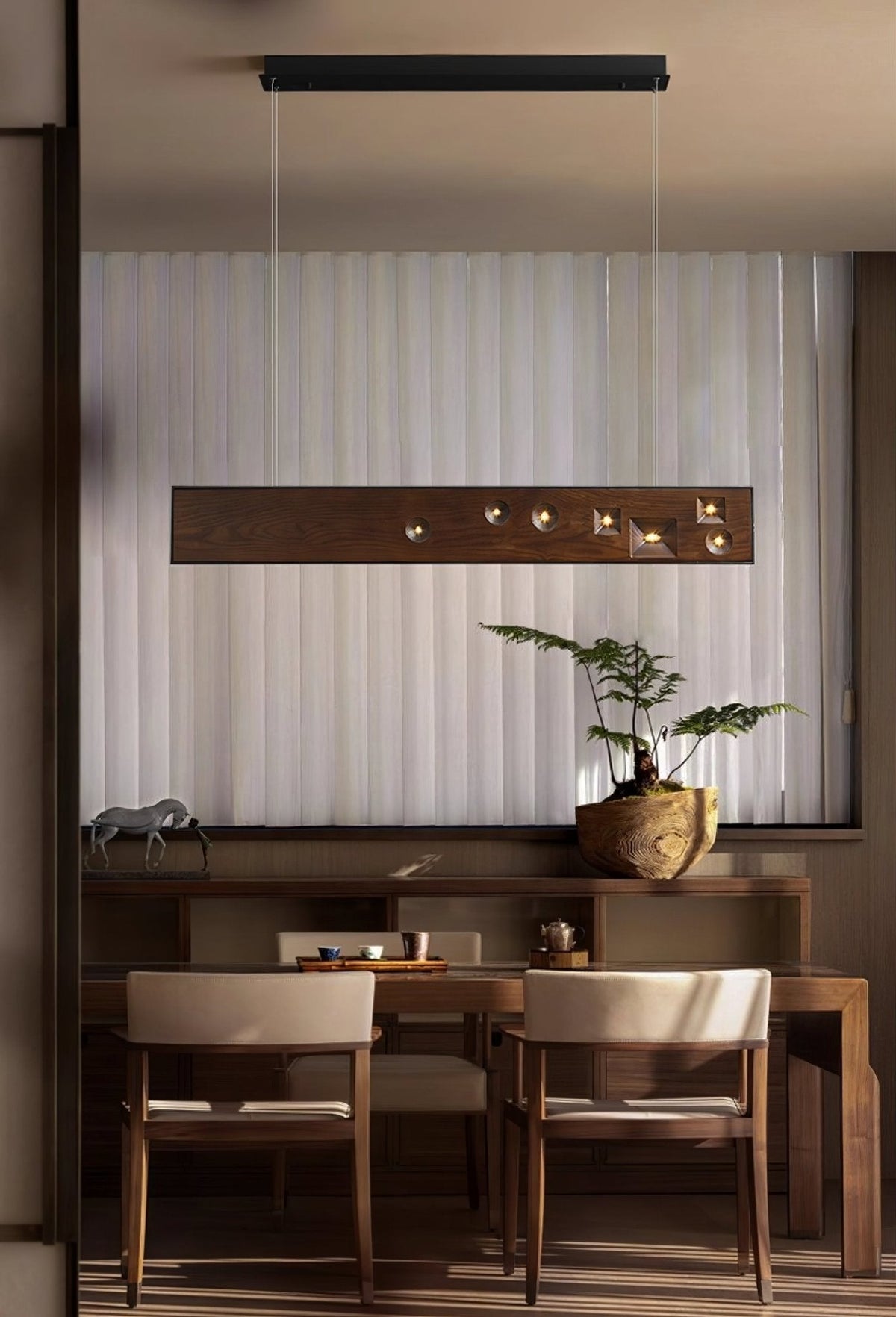 Elvorora lámpara colgante de madera Gemstone lineal LED