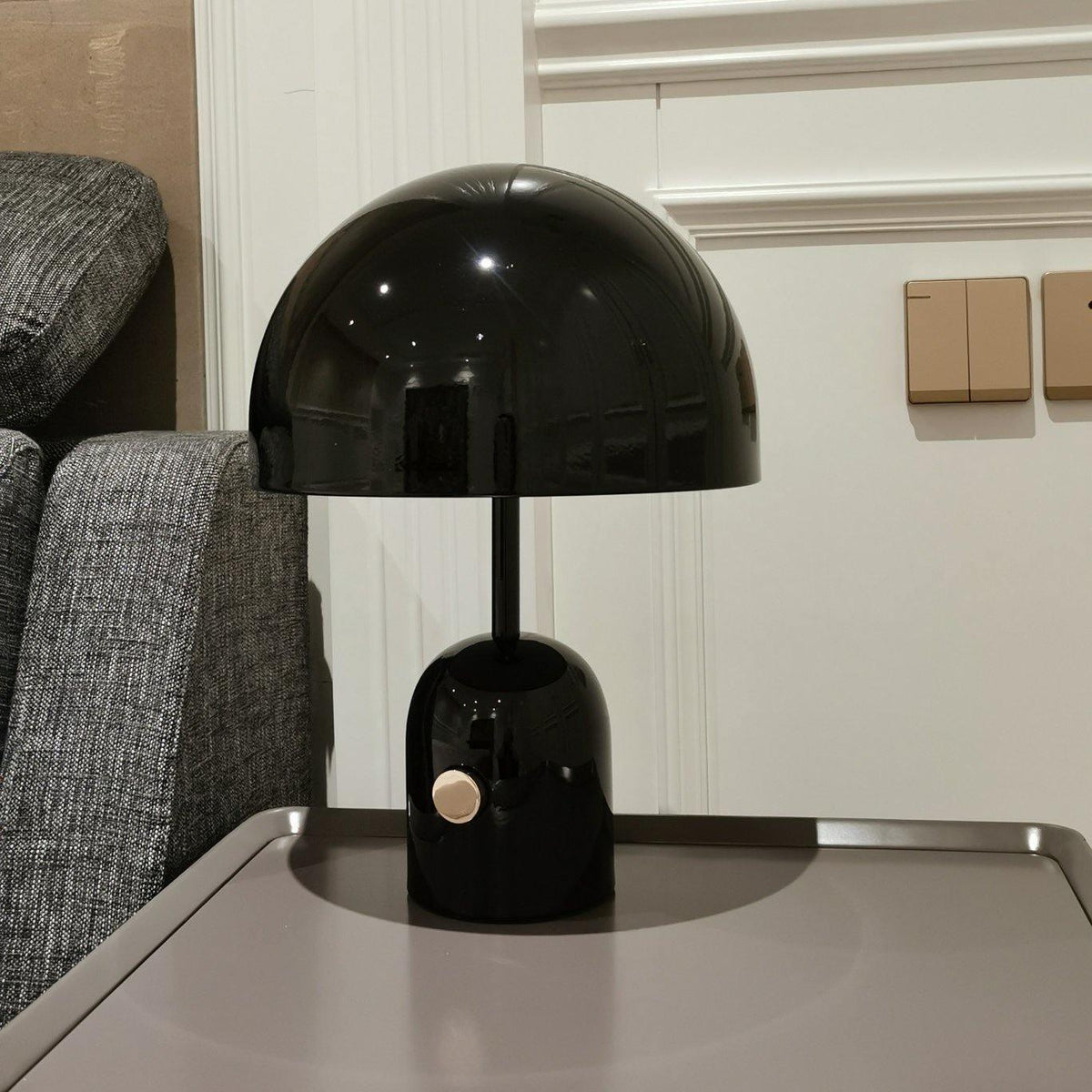 Ames de lujo Bell Table Light
