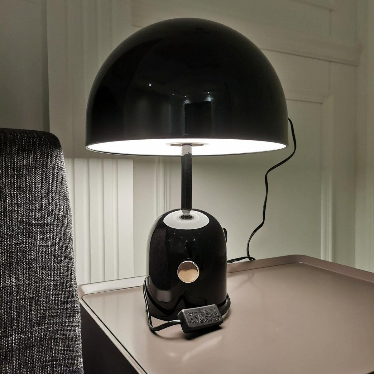 Ames de lujo Bell Table Light