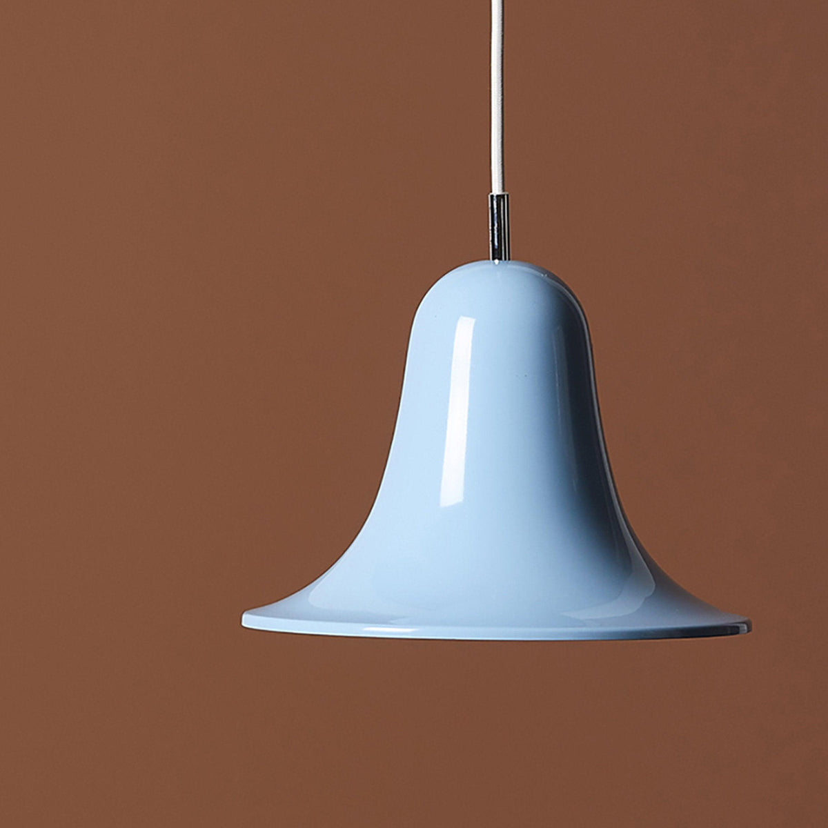 Nevin lámpara colgante minimalista con pantalla en forma de campana