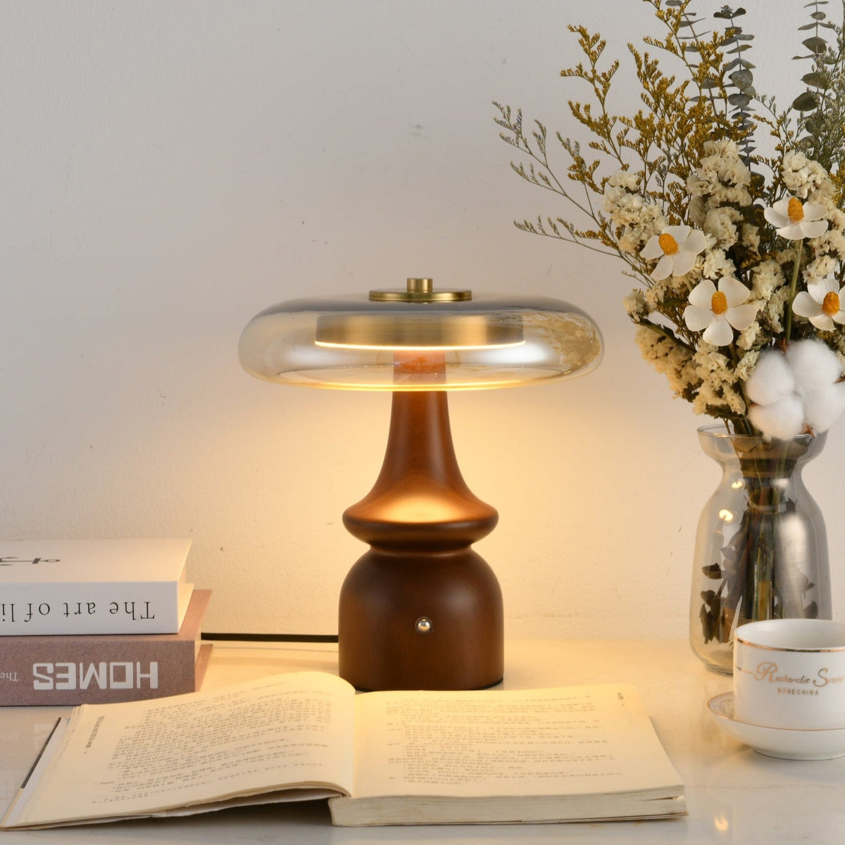 Lámpara de mesa de vidrio con forma de seta
