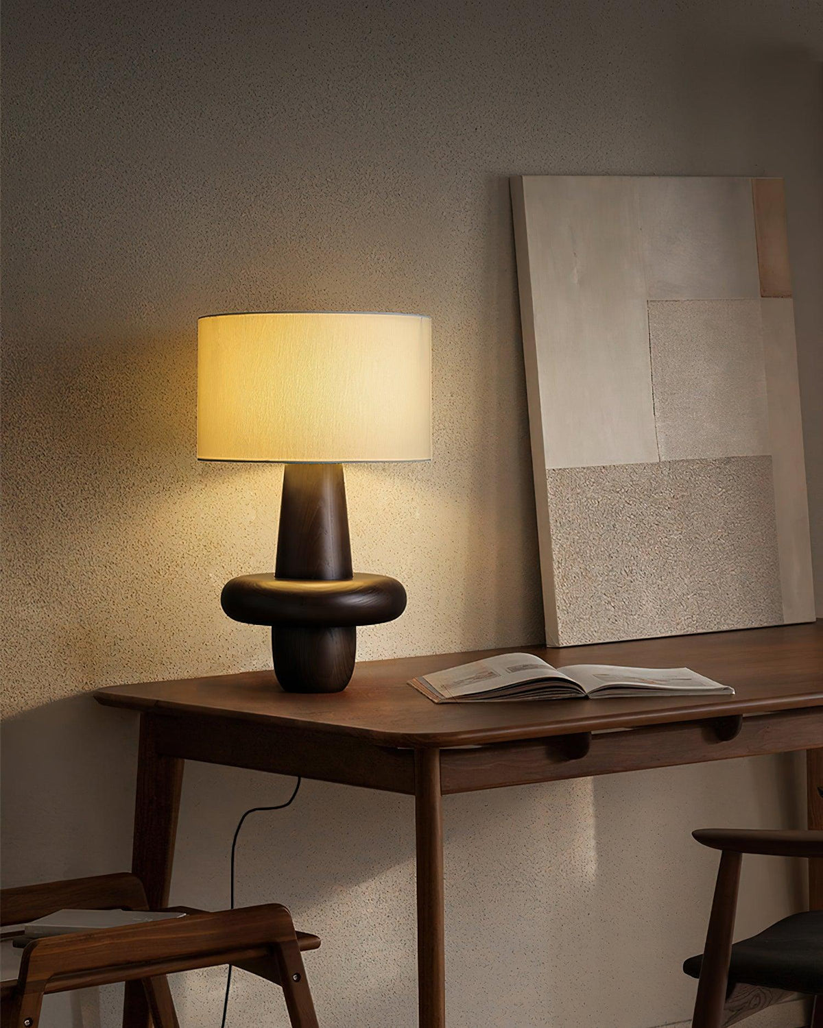 Lámpara de mesa minimalista de madera