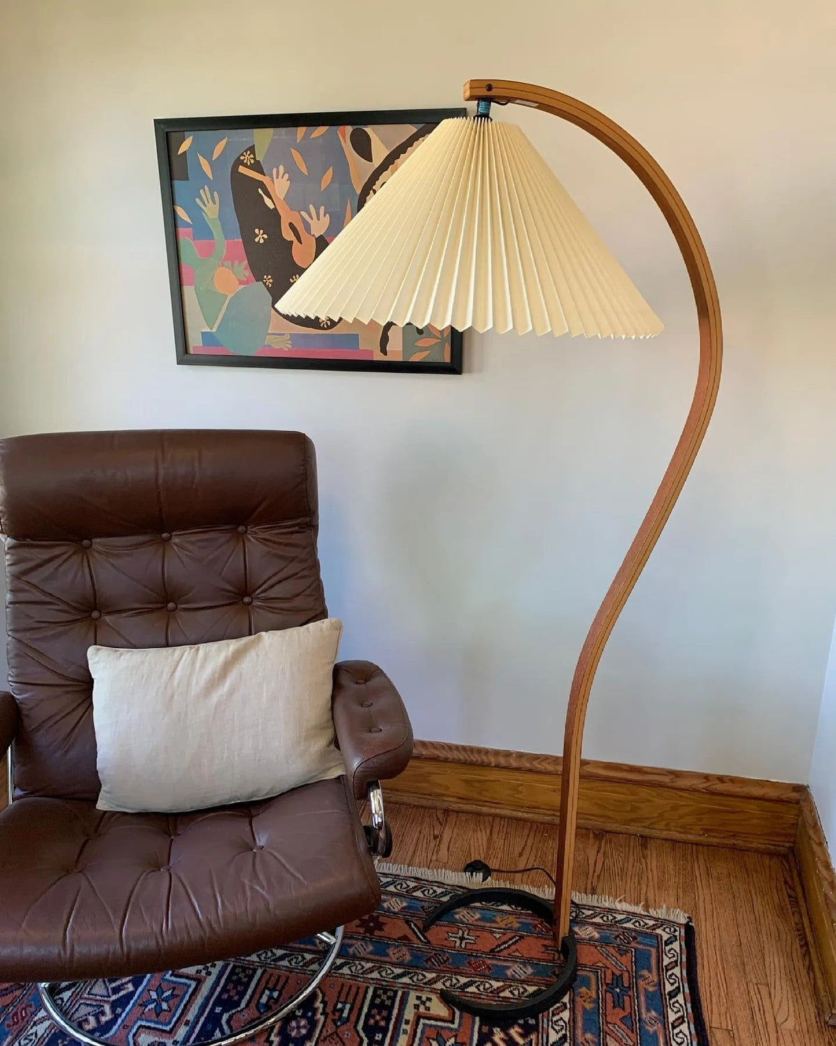 Viaro lámpara de pie de madera
