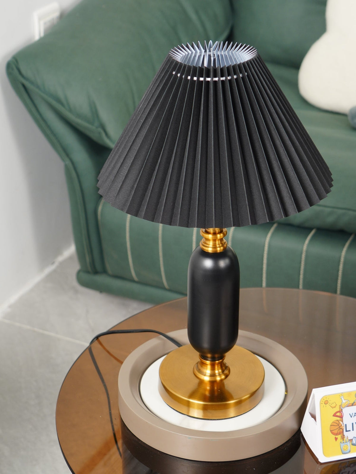 Aurmarila lámpara de mesa de tejido