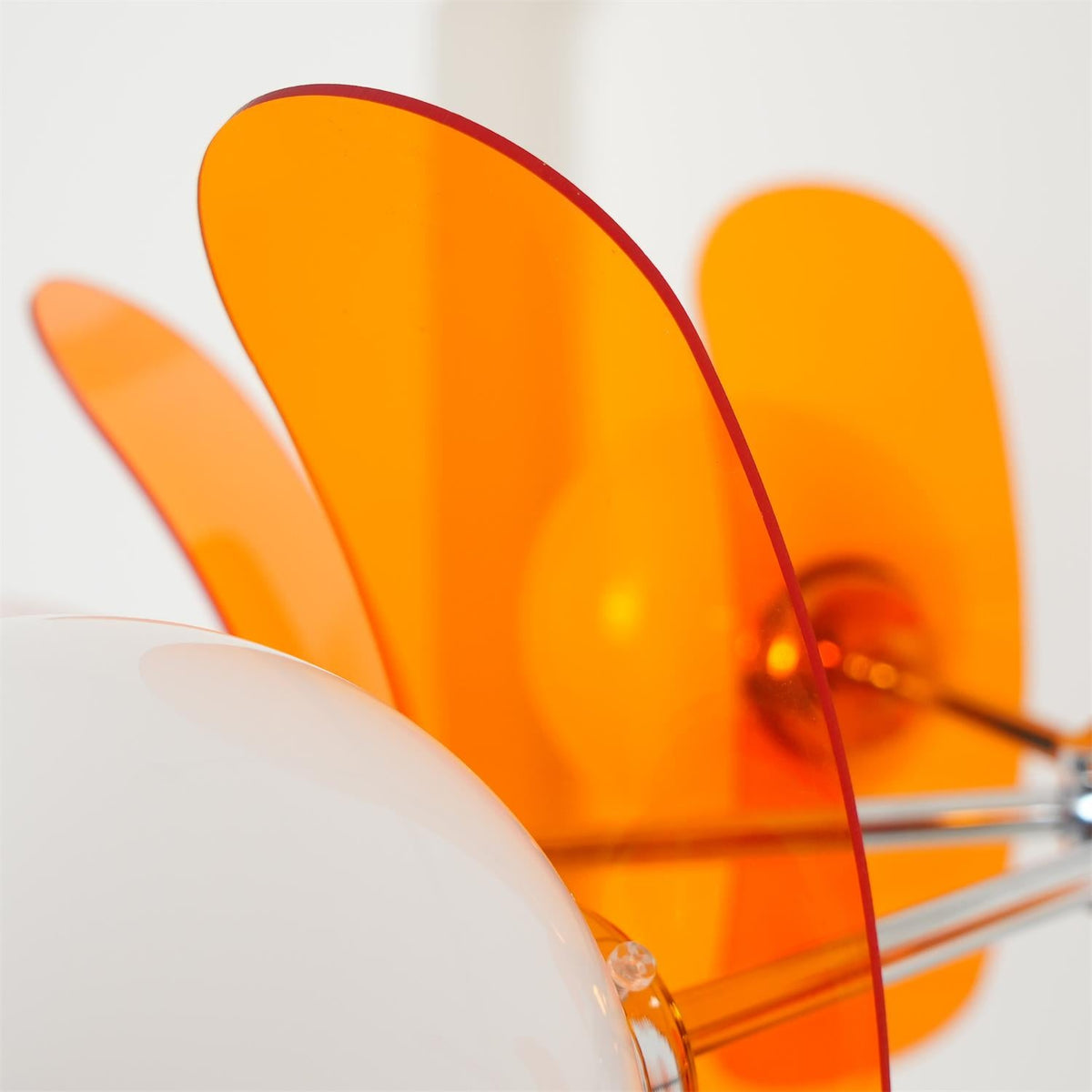 Prism Creativity lámpara de araña Sputnik con vidrio naranja