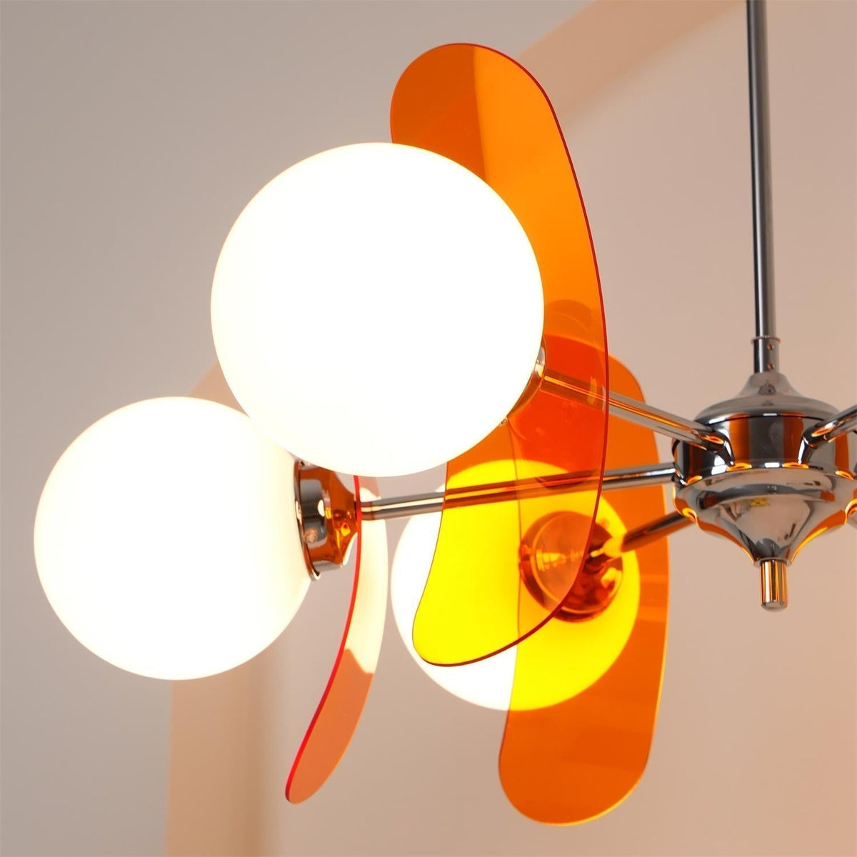 Prism Creativity lámpara de araña Sputnik con vidrio naranja