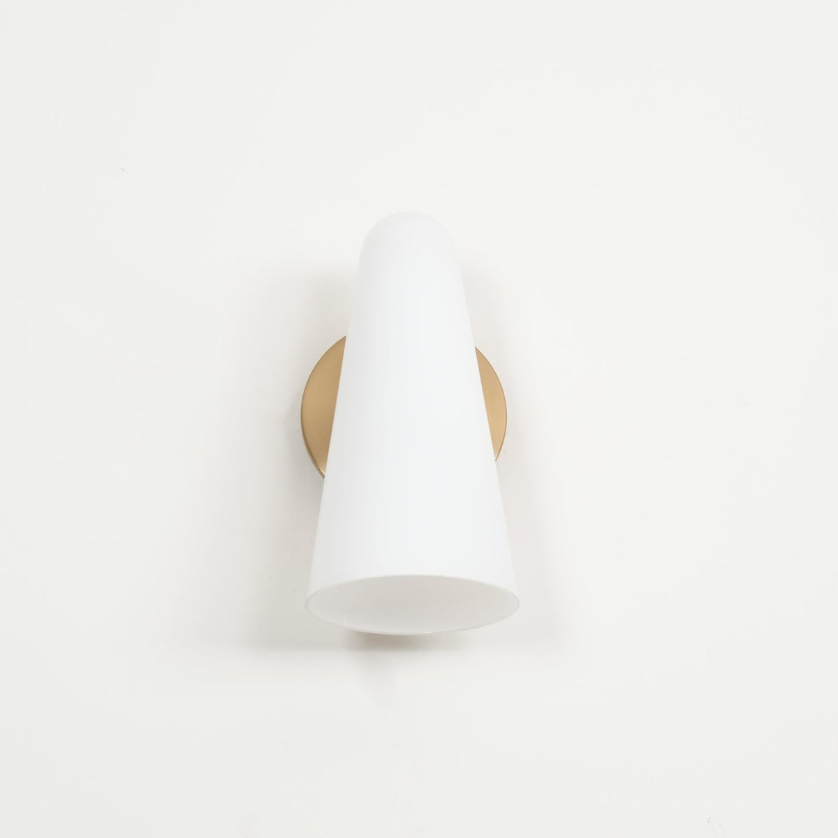 Velivira aplique de pared con pantalla cónica de vidrio