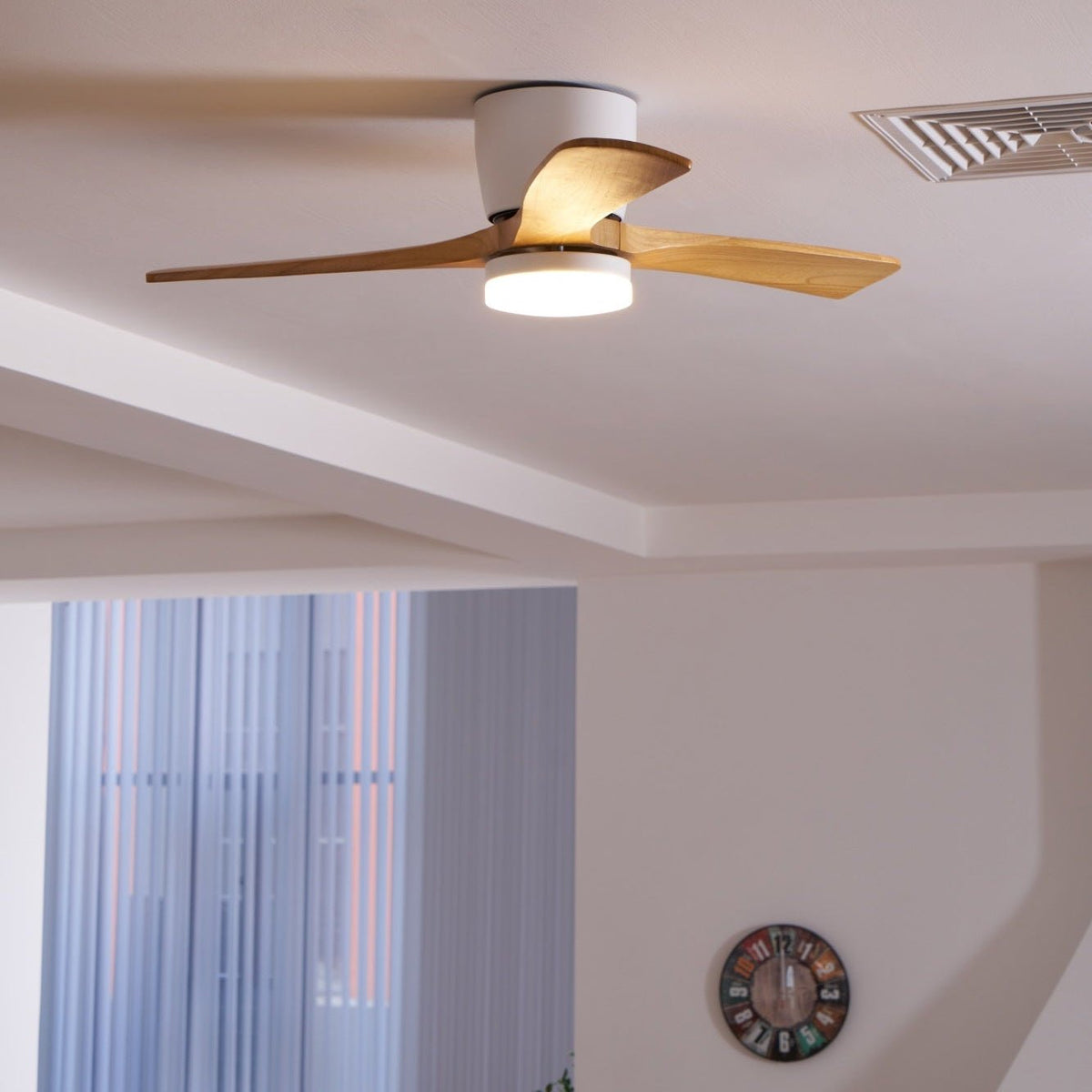 Ventilador de Techo con Luz Ezra Nórdico de Madera