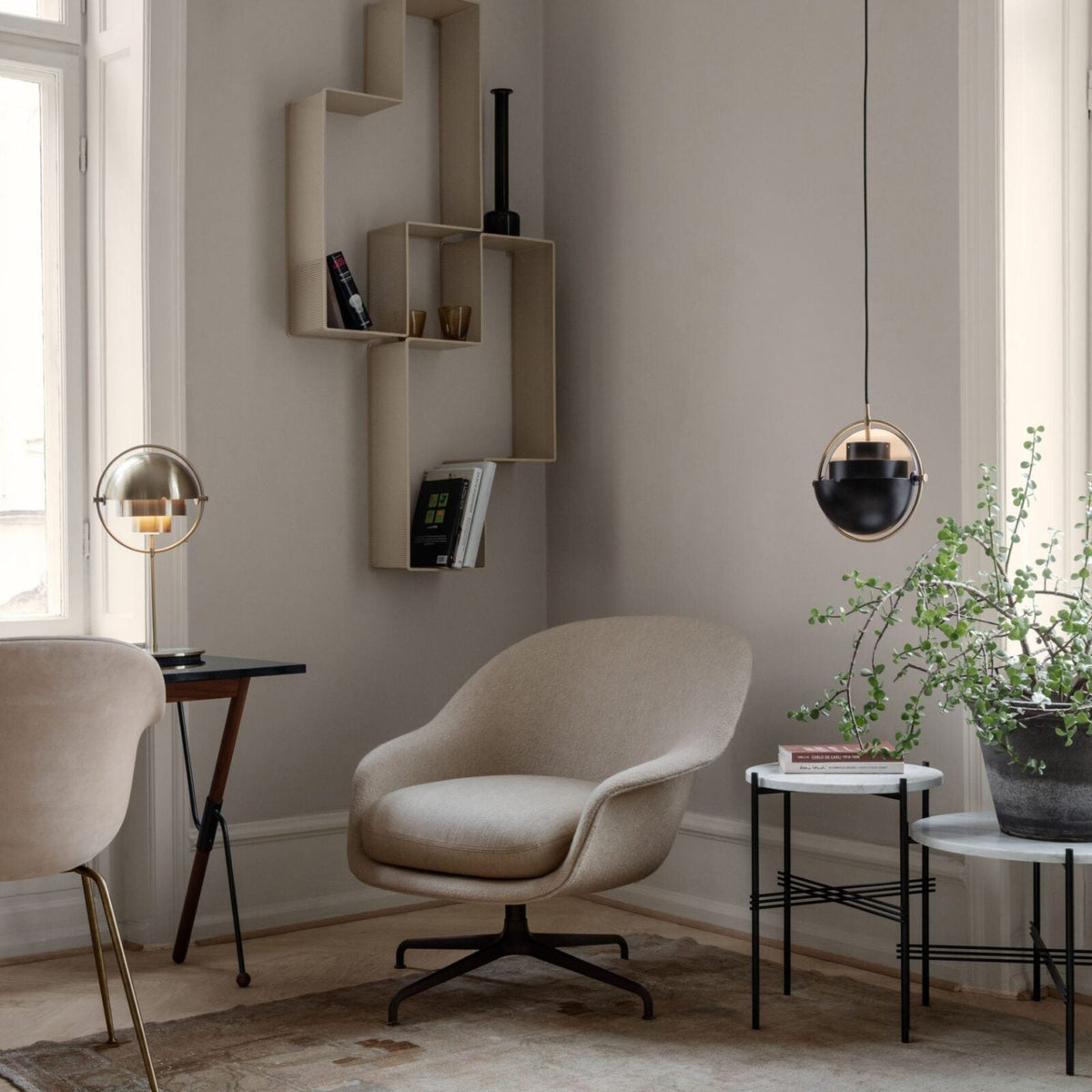 Selanine lámpara de mesa moderna