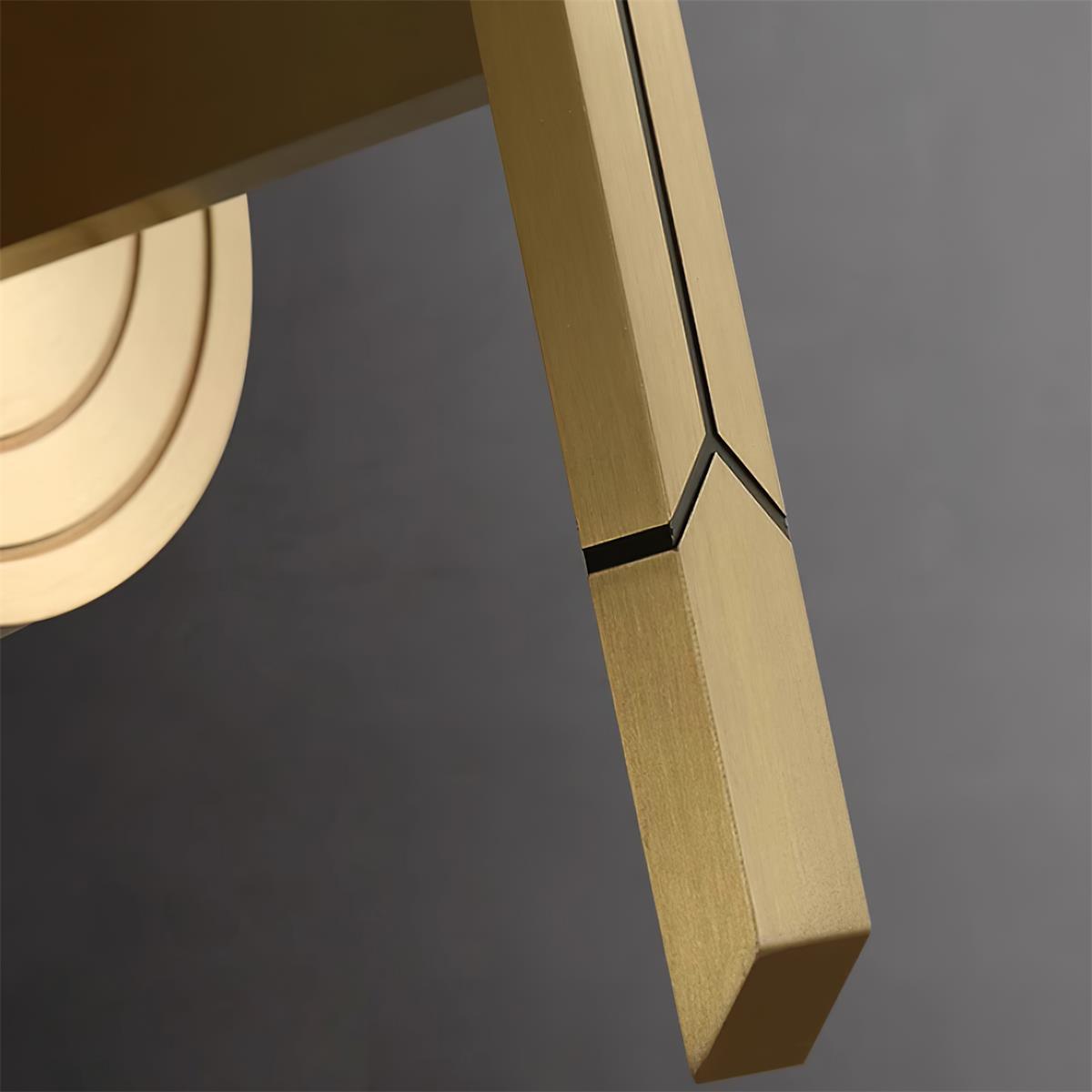 Elyisora aplique de pared en latón con cristal