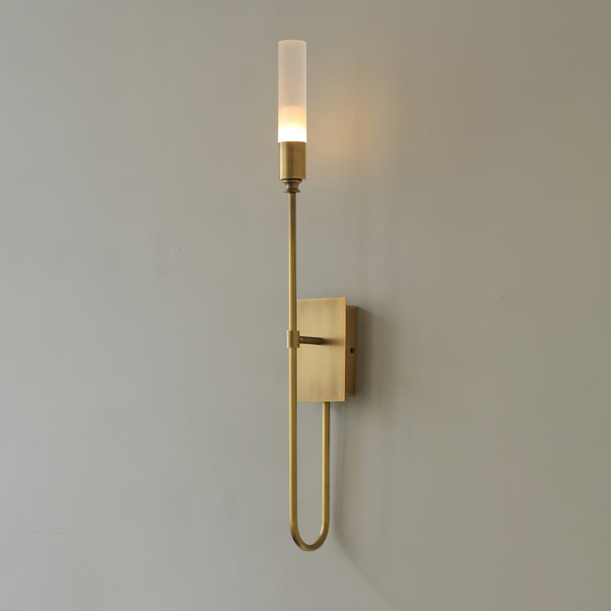 Yvori aplique de pared con doble varilla minimalista