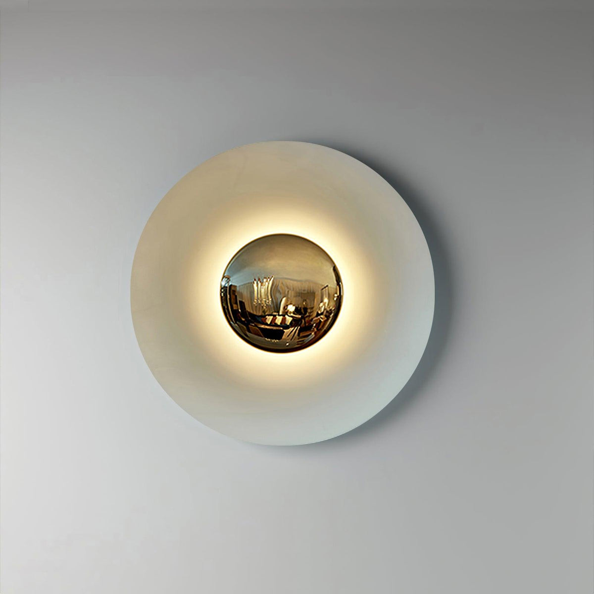 Xevan aplique de pared elegancia Simplicity resplandor