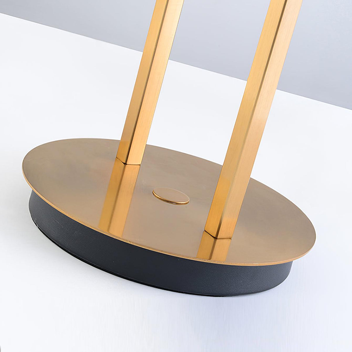 Teriinira lámpara de mesa moderna