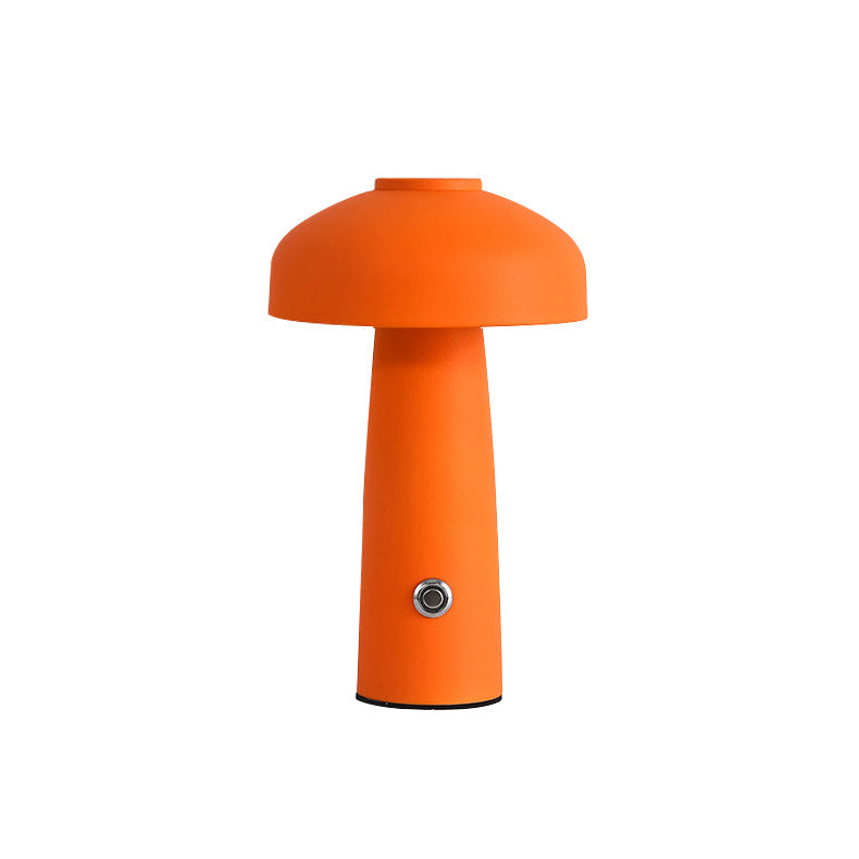 Poppist lámpara de mesa
