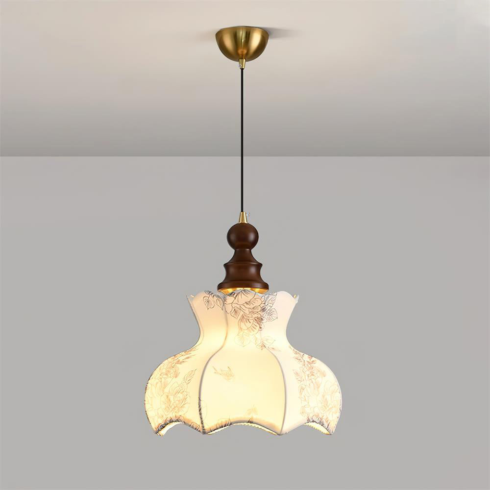 Lámpara colgante de metal y madera con tejido floral elegante vintage