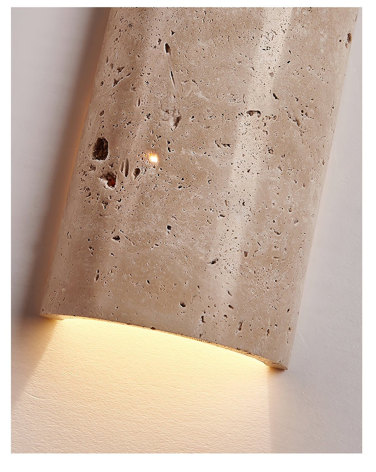Olvenan aplique de pared en travertino