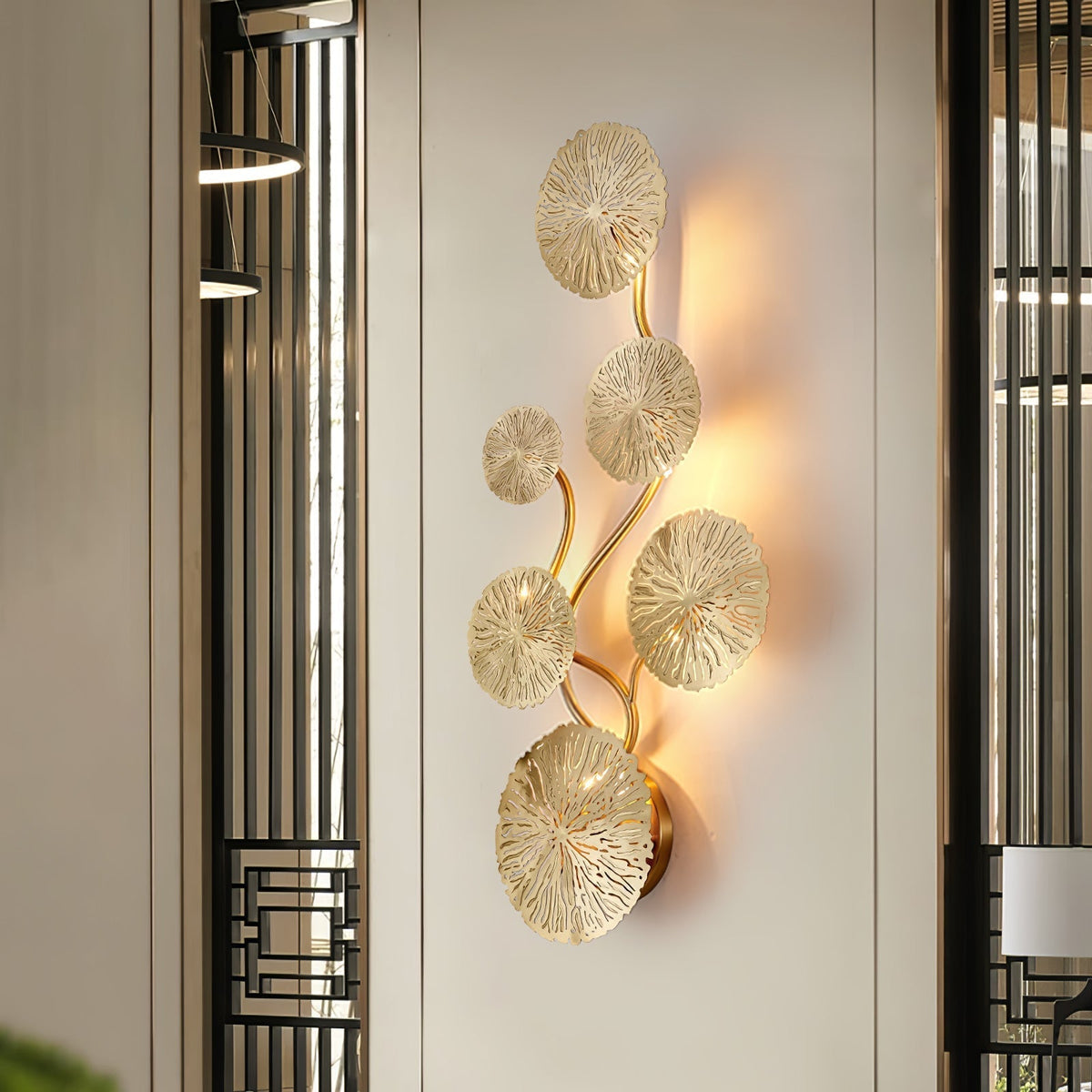 Rylso aplique de pared Lotus Leaf de latón