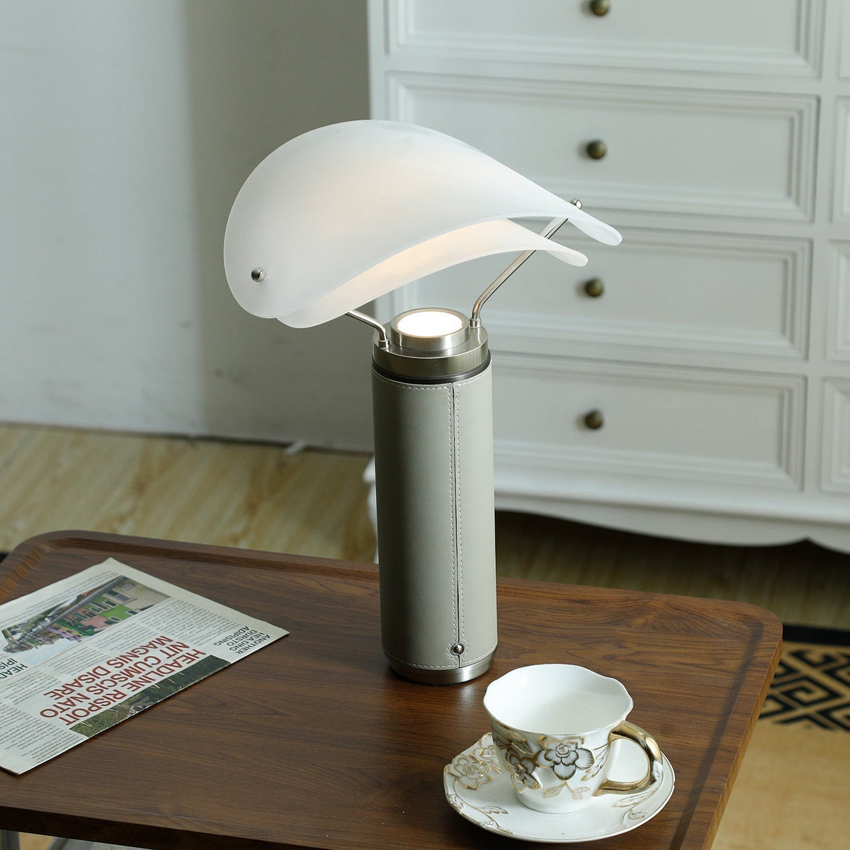 Inorielis lámpara de mesa escultórica de travertino