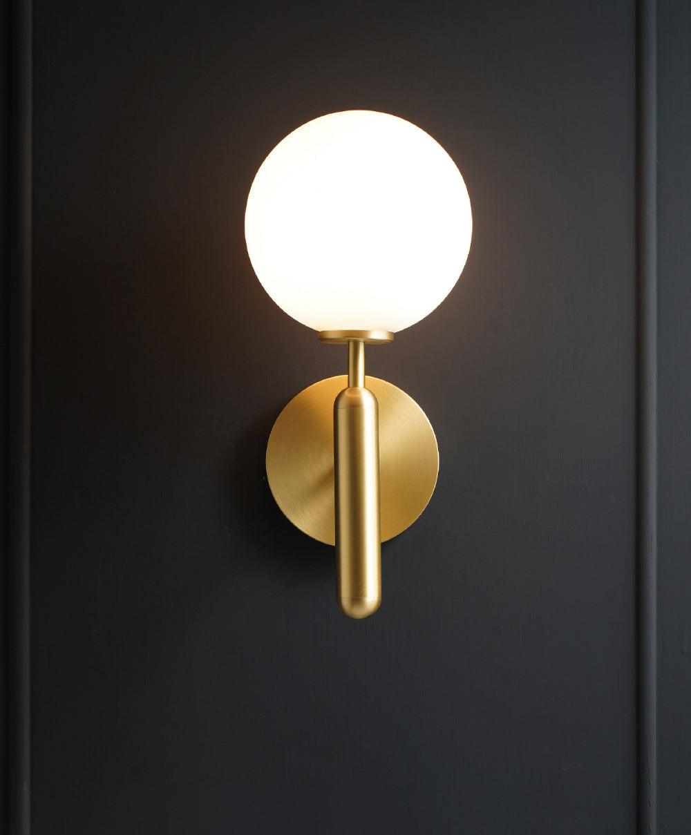 Kynlo aplique de pared con globos de vidrio claro estilo nórdico enchufable esfera