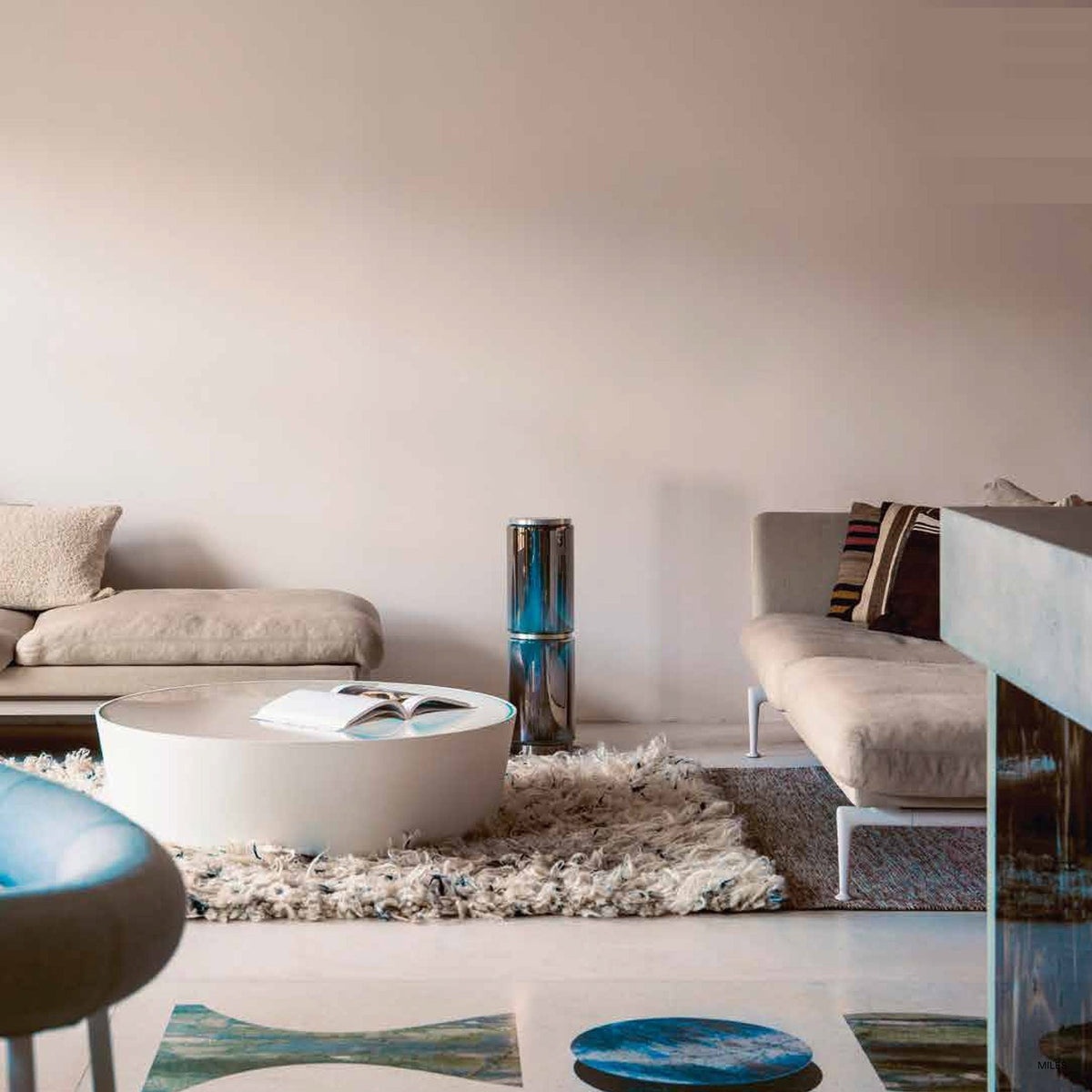 Halston Miles lámpara de mesa