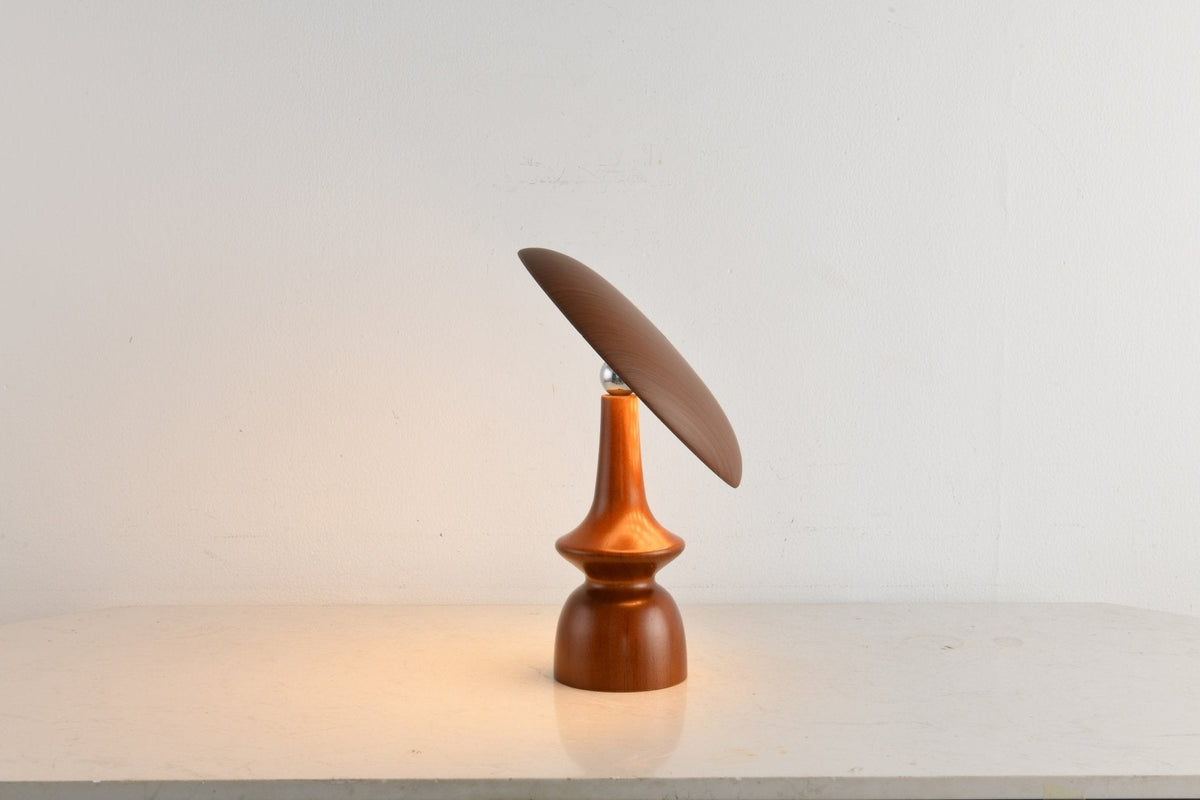 Orbis lámpara de mesa vintage de madera