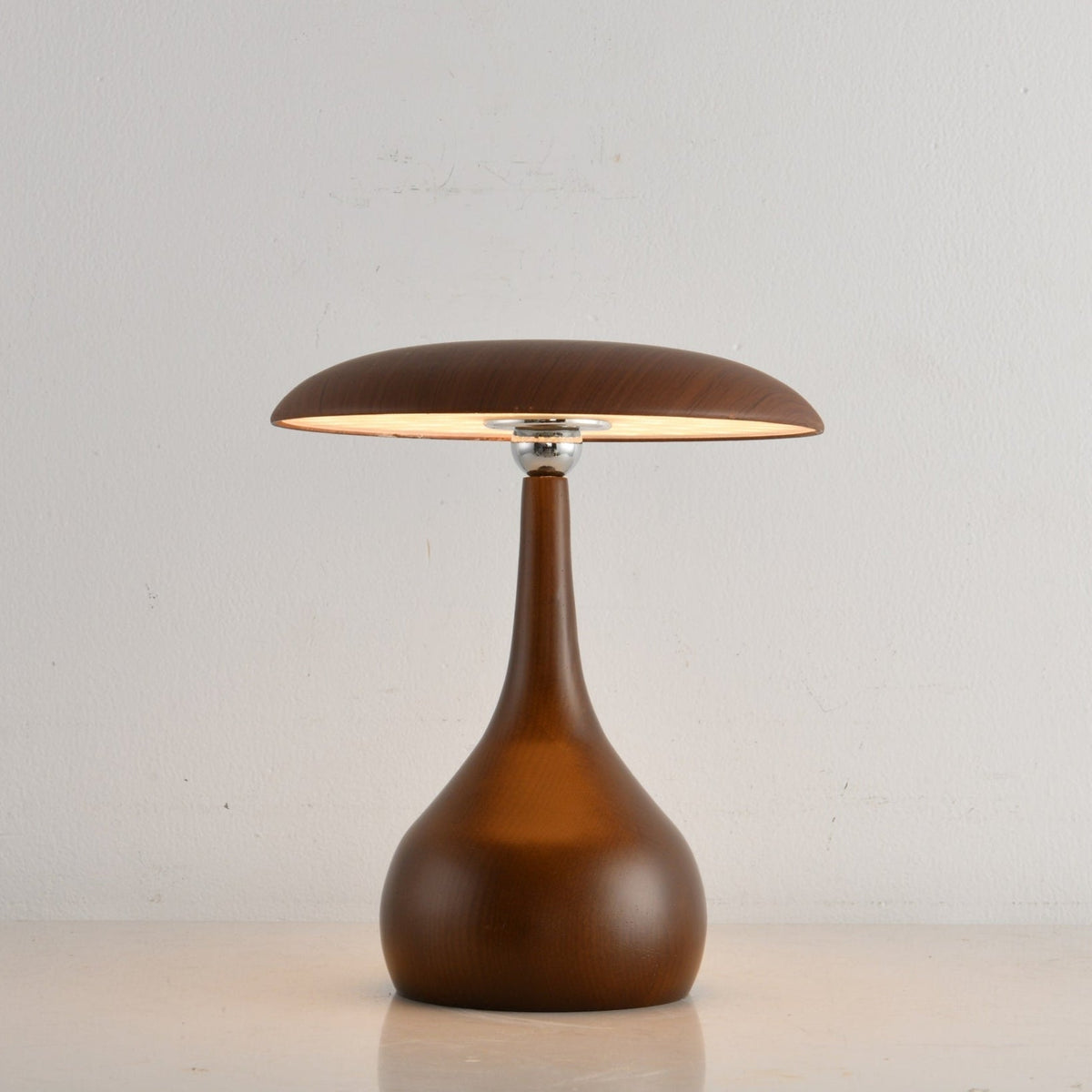 Orbis lámpara de mesa vintage de madera