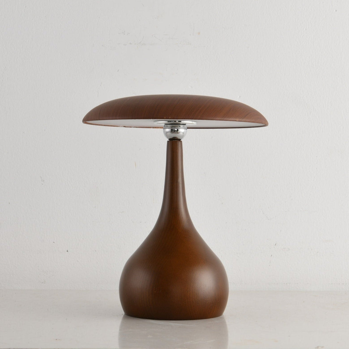Orbis lámpara de mesa vintage de madera